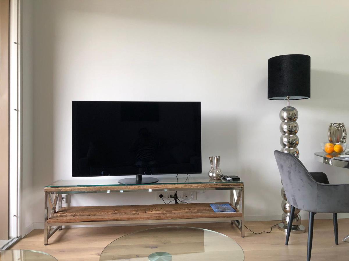Ferienwohnung Laveno-Mombello Esterno foto
