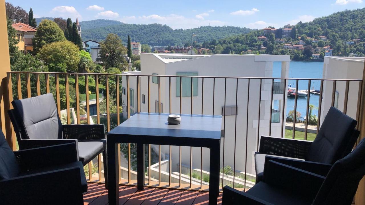 Ferienwohnung Laveno-Mombello Esterno foto